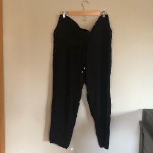 H&M Black Drawstring Maternity Pant
